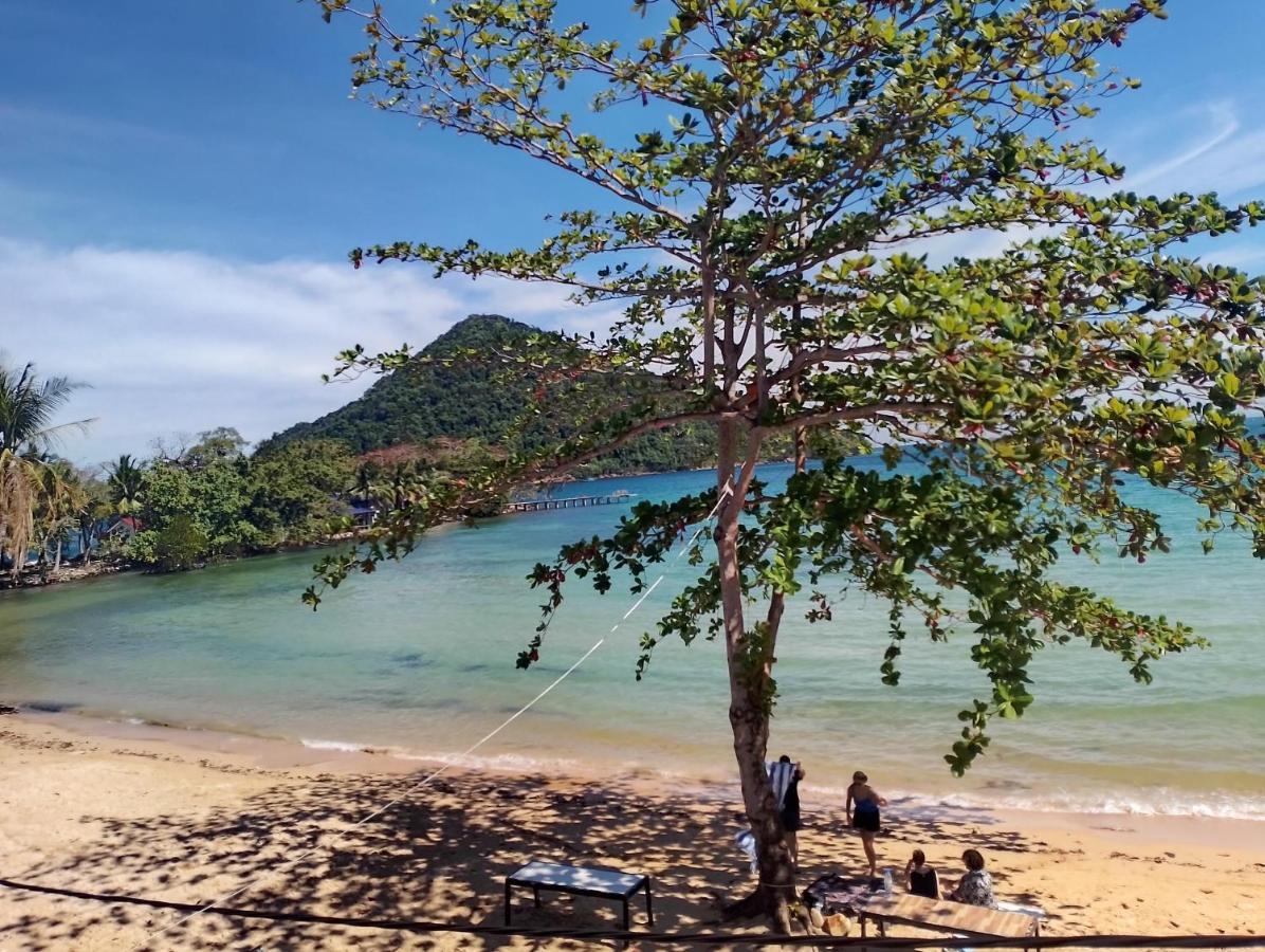 Golden Snake Guesthouse Beach Koh Rong Sanloem Exterior photo